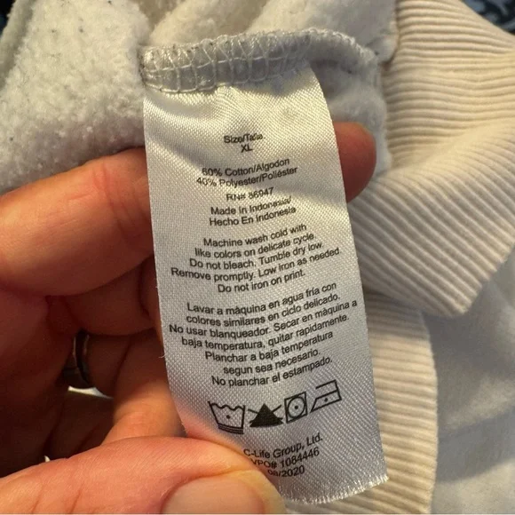 Nickelodeon white long sleeved Rugrats hoodie, multi colored, characters, XL. - Picture 16 of 16